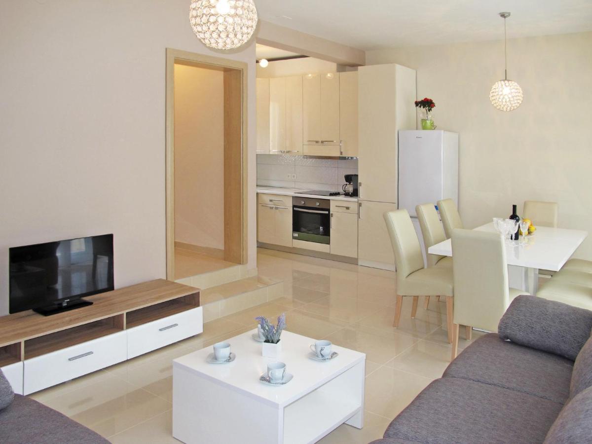 Holiday Home Silvija - Zad107 By Interhome Zadar Exterior foto